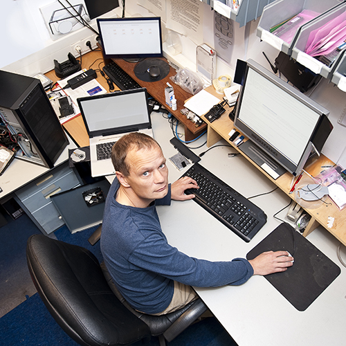 Herstel Atelier Herstelling, Reparatie, Upgrade, Verwijderen virussen, spyware, adware van alle merken computer